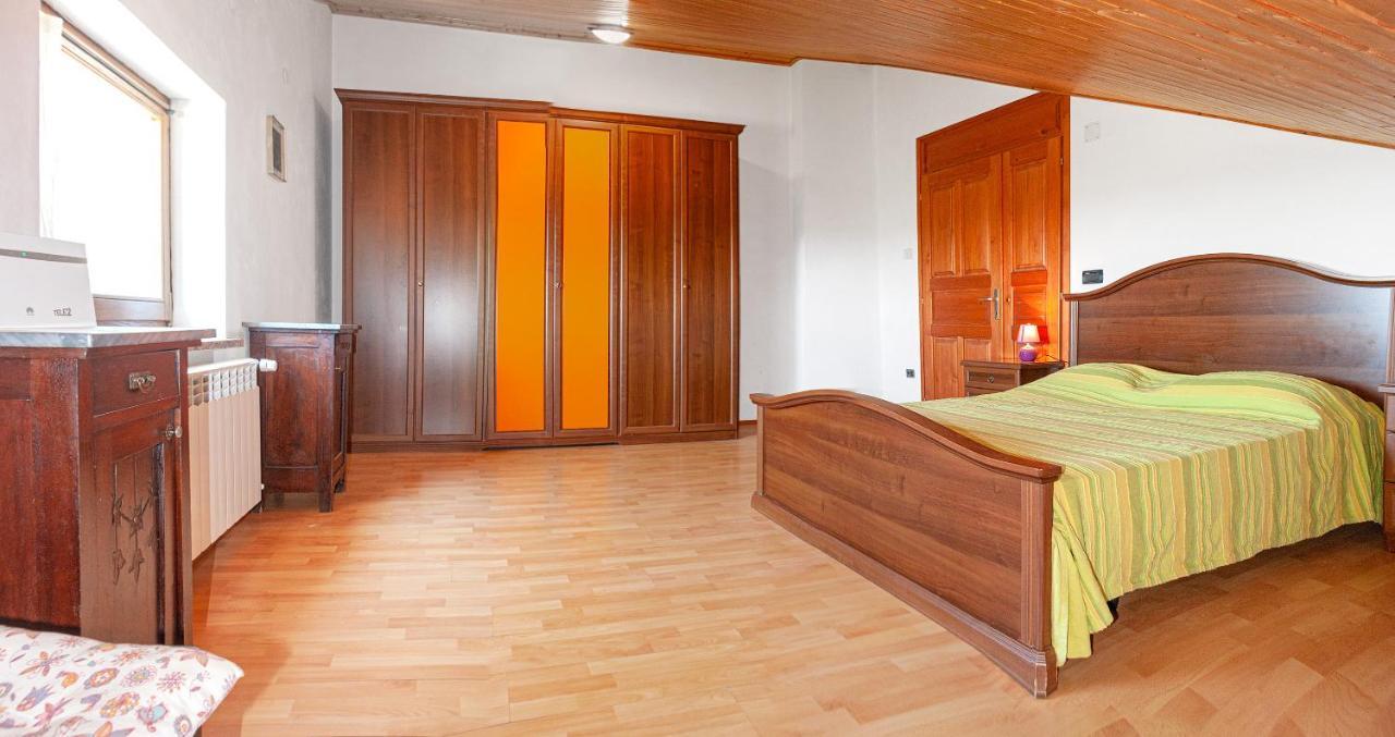 Rooms Agroturizam Romano Бує Екстер'єр фото